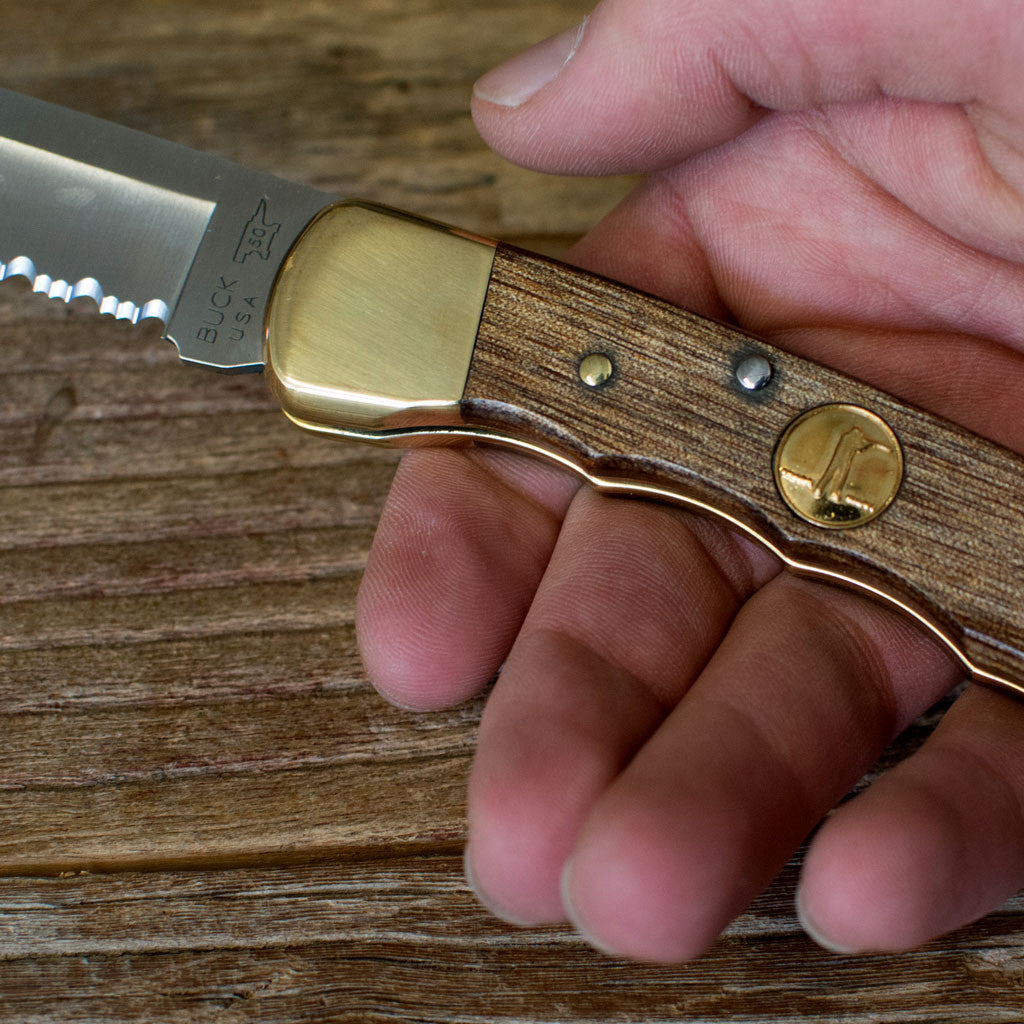 Limited Edition Buck Folding Hunter, Heritage Walnut